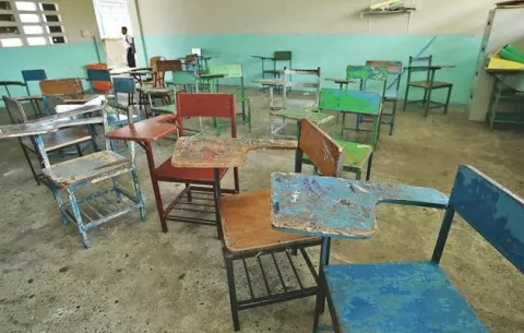 Alianzas y Gobierno discuten el 6% del PIB para educación; Meduca apela a un retorno a partir del lunes