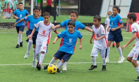 María Ossa de Amador y La Primavera, avanzan en el torneo escolar de fútbol