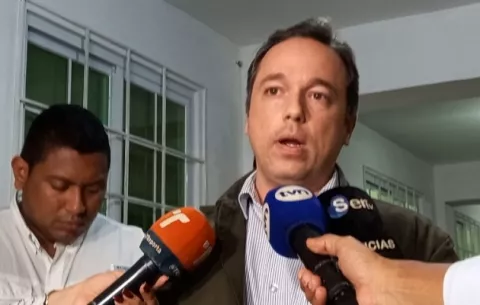 ¿Por qué el Gobierno aboga por mantener en $3.25 el precio del galón de combustible?