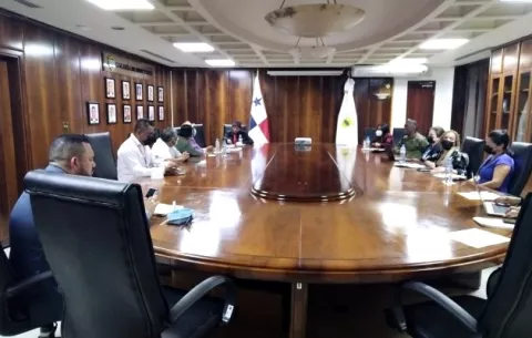 Investigan contaminación en ríos y costas en la comarca Guna Yala