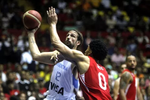 Panamá cae contra Argentina en su camino al Mundial Fiba 2023