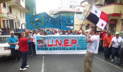 Huelga de educadores se mantiene ¿cuándo regresarán a clases?