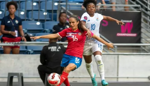 Panamá  femenina 'desfigurada' ante Costa Rica en el Premundial de Concacaf