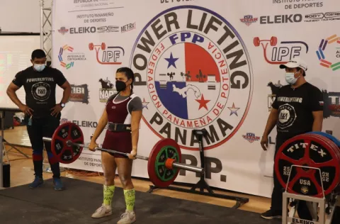 Panamá,  cofirma sede del North American Regional Powerlifting