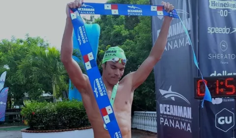 Panameños sacan la casta en el OceanMan Panamá 2022