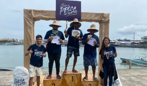 Torneo de pesca muy entretenido en la Cinta Costera