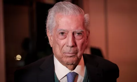 Mario Vargas Llosa: Comienza el rodaje de una serie adaptada de una novela de amor del escritor