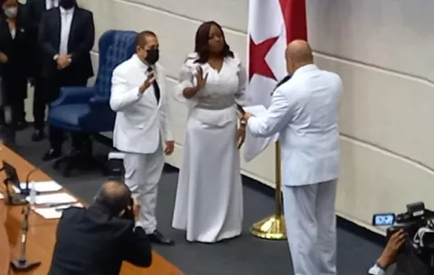 ¡Sin cambios! Kayra Harding y Miguel Fanovich se reeligen en la vicepresidencia de la Asamblea Nacional