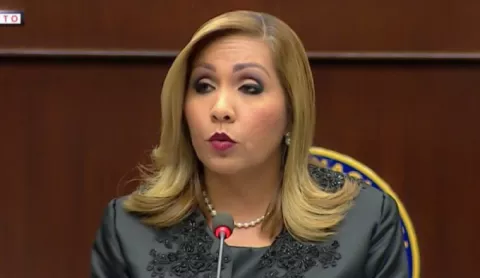 Yanibel Ábrego niega acusaciones de La Prensa; denuncia reinicio de campaña sucia en su contra