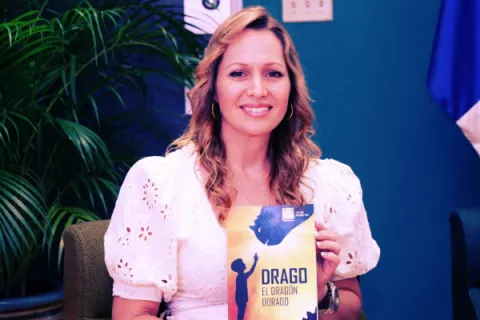 A. J. Iago presentará la edición interactiva de 'Drago, el dragón dorado' en la Feria Internacional del Libro