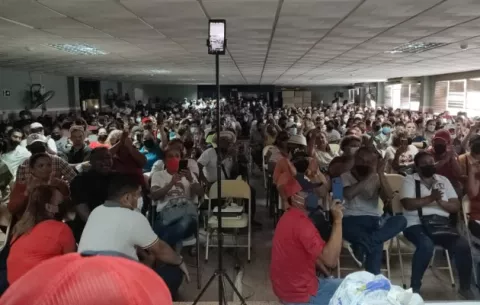 Las bases de AEVE reconocen acuerdos y levantan la huelga nacional