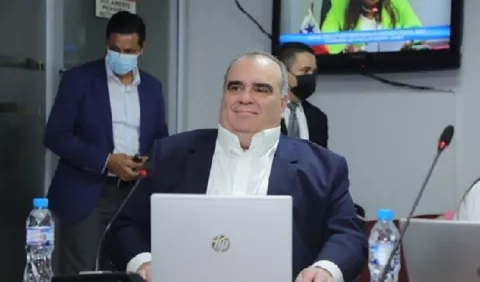 Dejaron vencer cheques para no pagar alquileres en Autoridad Nacional de Tierras