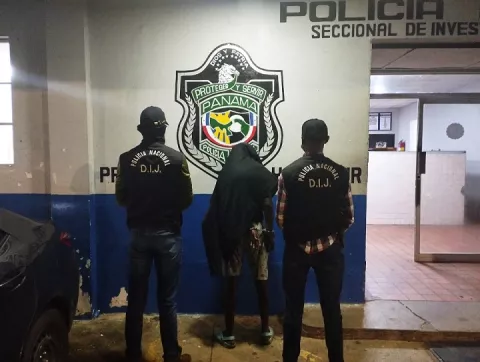 Atrapan a presunto implicado en tiroteo en Colón, donde hieren a niño de 3 años de edad
