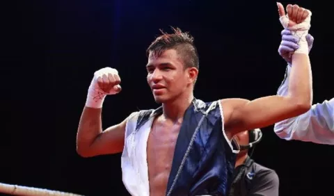 Azael 'Candelilla' Villar con triunfo contundente en Japón