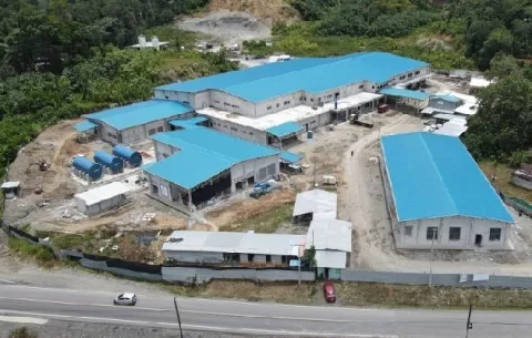 Construcción del nuevo hospital de Almirante registra un 40% de avance