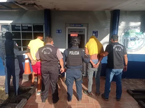 Capturan a alias 'Negro' y 'Jesusito' por homicidio en Cermeño, Capira   