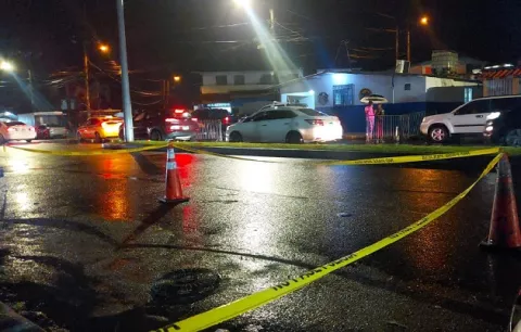 Sicario acaba con la vida de un joven en una barbería de La Feria, Colón