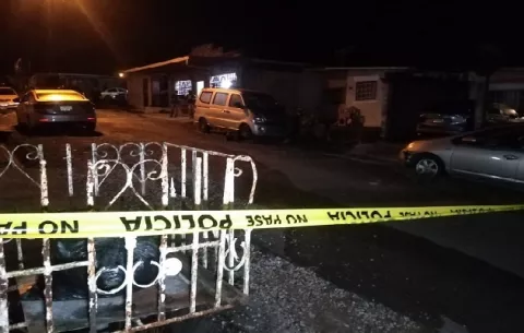 Un muerto y dos heridos en un ataque a tiros en la comunidad de Las Perlas en Colón