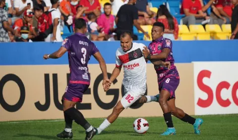 Felipe Borowsky promete un Sporting diferente para el partido de vuelta contra Tauro en Liga Concacaf