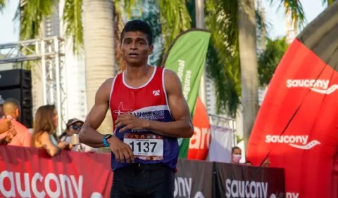 Edwin Rodríguez continúa marcando el  en el Circuito City