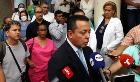 Denuncian falta de medicamentos en las farmacias pequeñas