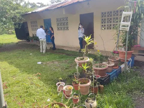 ¡Fatídico! Mujer es asesinada a puñaladas en San Martín de Porres en Santiago