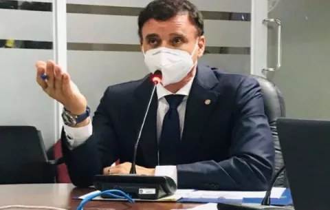 Gerardo Solís: 'La planilla del Estado es responsabilidad de cada entidad no de la Contraloría'