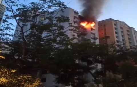 Explosión e incendio en edificio de Vía de Argentina afecta a tres apartamentos