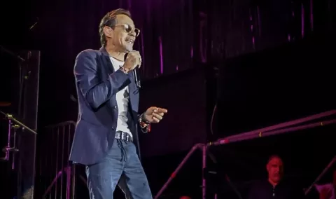 Marc Anthony complació a sus seguidores panameños
