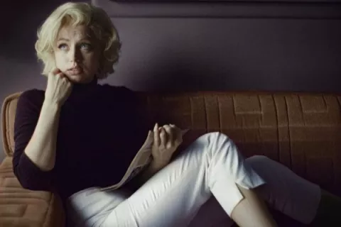 Ana de Armas es criticada por su acento en la película 'Blonde'