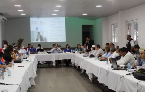 Agrupaciones sociales y Órgano Ejecutivo acuerdan salida al punto de la CSS