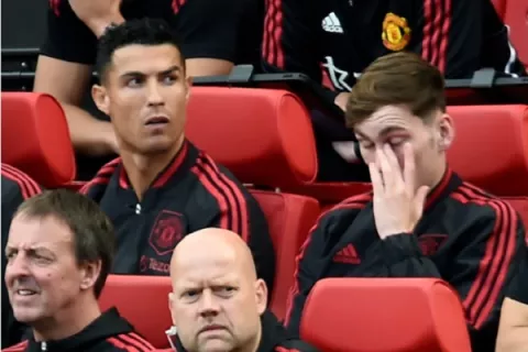 Cristiano Ronaldo suplente, Manchester United con mal inicio de temporada