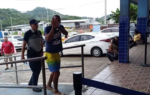 Le imputan cargos por homicidio doloso agravado a alias 'Van Helsing'