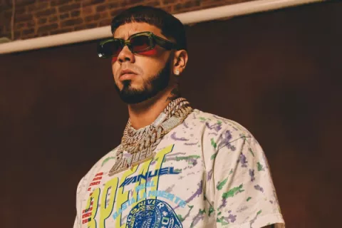 Anuel AA afirma que le han pagado a mujeres para que digan que han estado con él