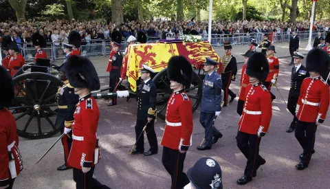 Funeral: Detalles del ataúd de la reina Isabel II