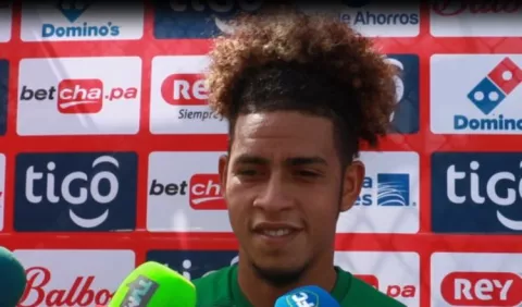 Michael Casazola y José Rivera luchan por un cupo en la Roja