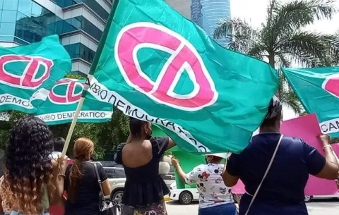 Programan audiencia para resolver impugnación en el caso de diputados  expulsados del CD 