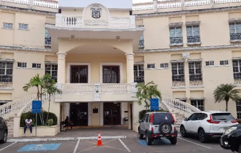 Sacerdote acusado de abusar de un menor en Chiriquí irá a juicio el 13 de septiembre