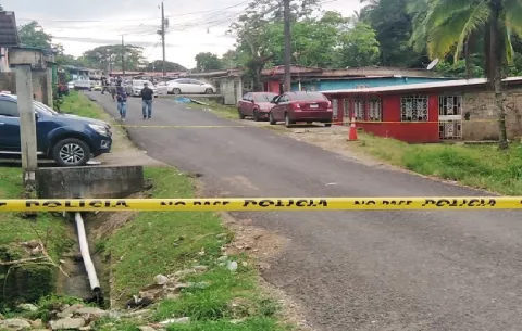 Acribillan a un hombre en Puerto Escondido; van 74 muertos en Colón