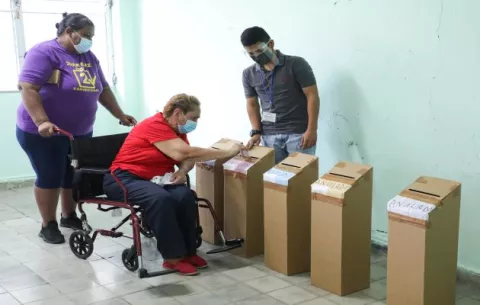 Partidos políticos deben convocar a elecciones primarias desde el 1 de febrero próximo