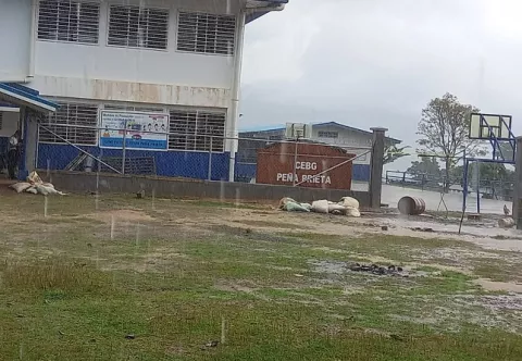  Docentes denuncian anomalías en escuela de Peñas Prietas en la comarca Ngäbe-Buglé
