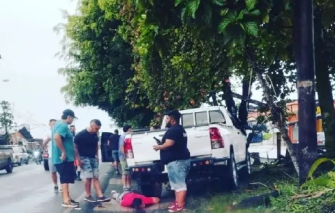 Dos hombres en una motocicleta balean a otro en el sector de la frontera de Paso Canoas