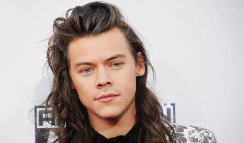 ¿Harry Styles escupió a Chris Pine?
