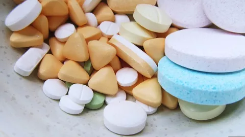 Inflación disminuye en agosto, incidido por descuento en medicamentos y congelamiento en combustibles