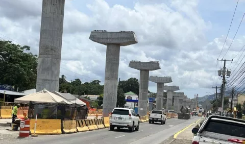 Faltan tres años para que la Línea 3 del metro comience a operar