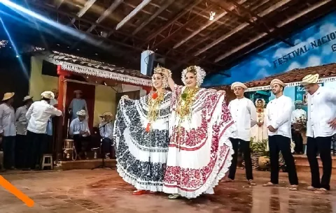 Esperan a miles de visitantes para el Festival Nacional de la Mejorana en Guararé