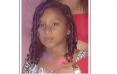 Desaparece niña de 9 años en San Miguelito; compañeros aseguran que un auto se la llevó
