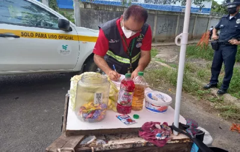 Decomisan productos no aptos para la venta en varios centros escolares de La Chorrera