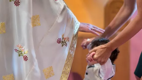 Otra vez se podrá saludar con la mano en las misas de la iglesia católica panameña