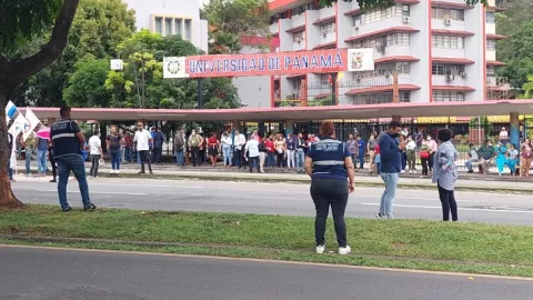 Universidad tendría que cubrir sus inversiones con recursos propios por tercer año consecutivo